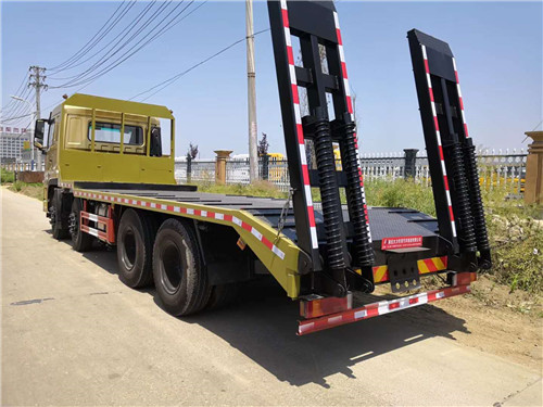 �¿�����|�L(f��ng)D7ǰ�ĺ��ƽ��܇