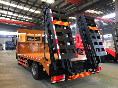 �|�L(f��ng)�A��DV3С�ڙC(j��)��܇